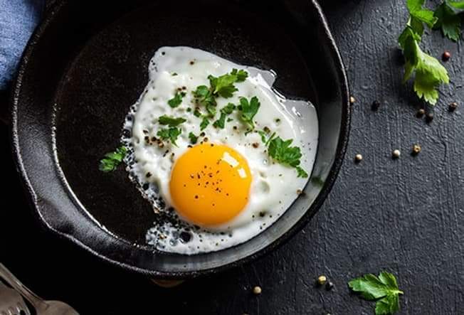Những lợi ích khi ăn trứng gà